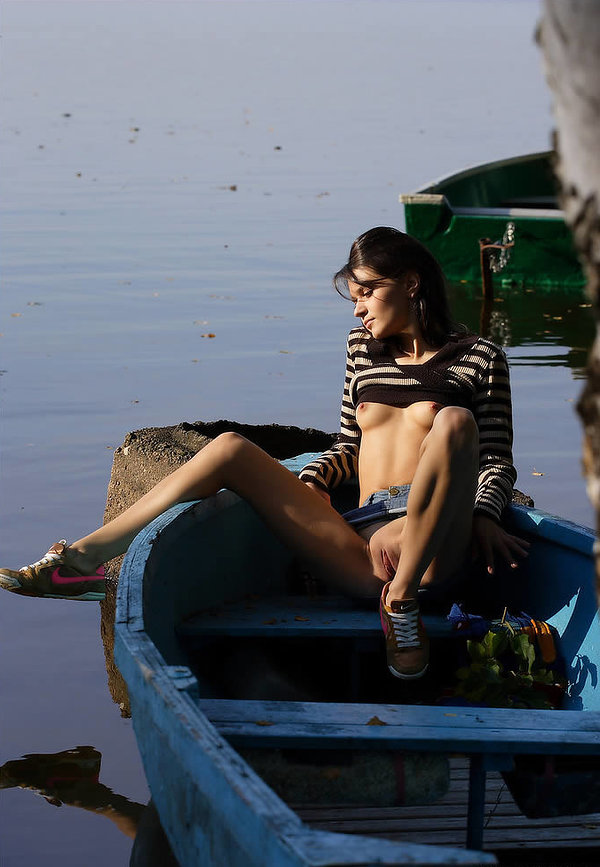 Уляна, 23